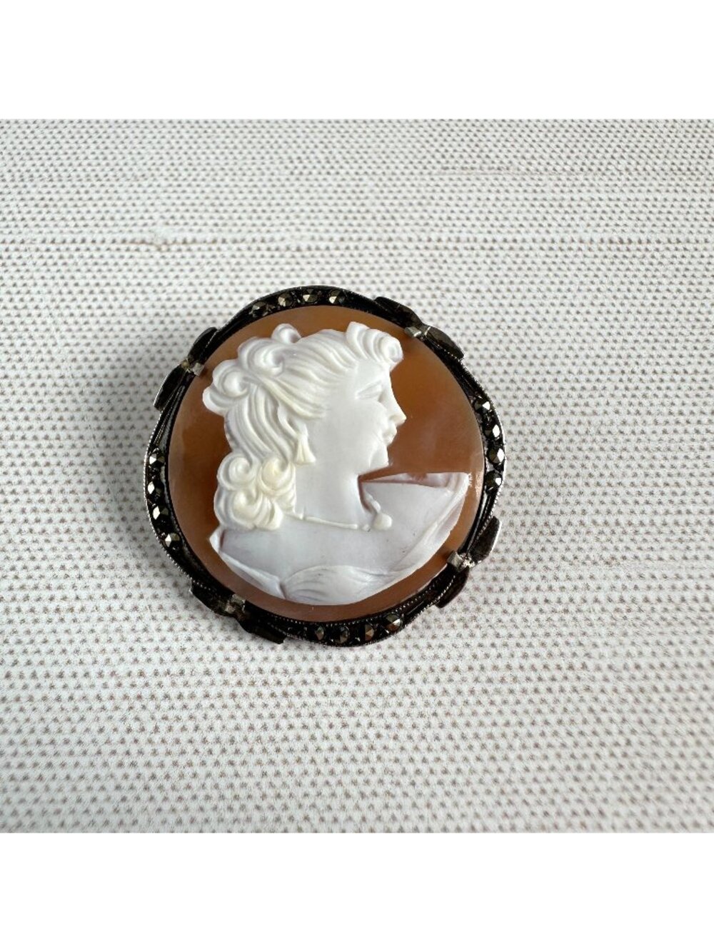 Sterling Silver Shell Cameo Brooch Pendant Marcasite Carved Lady Convertible Pin